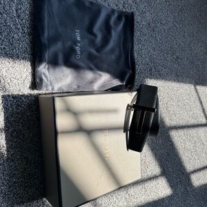 Tom Ford reversible brown/blackTextured Leather belt - Icon T - Size 95